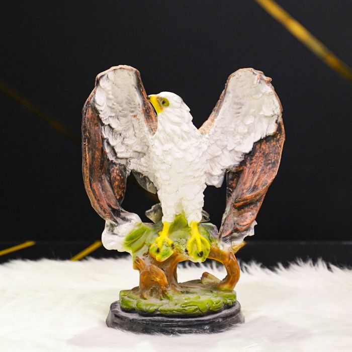 Spreaded Wings Eagle Gypsum Sculpture — fusion home store, Lahore